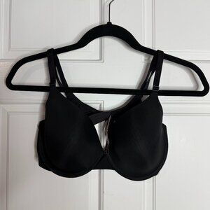 Victoria Secret T-Shirt Lightly Lined Demi Bra - 36D